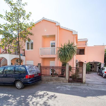 בודווה Apartments Angela מראה חיצוני תמונה