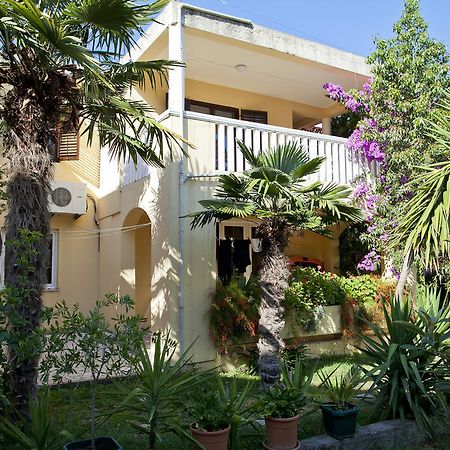 בודווה Apartments Angela מראה חיצוני תמונה