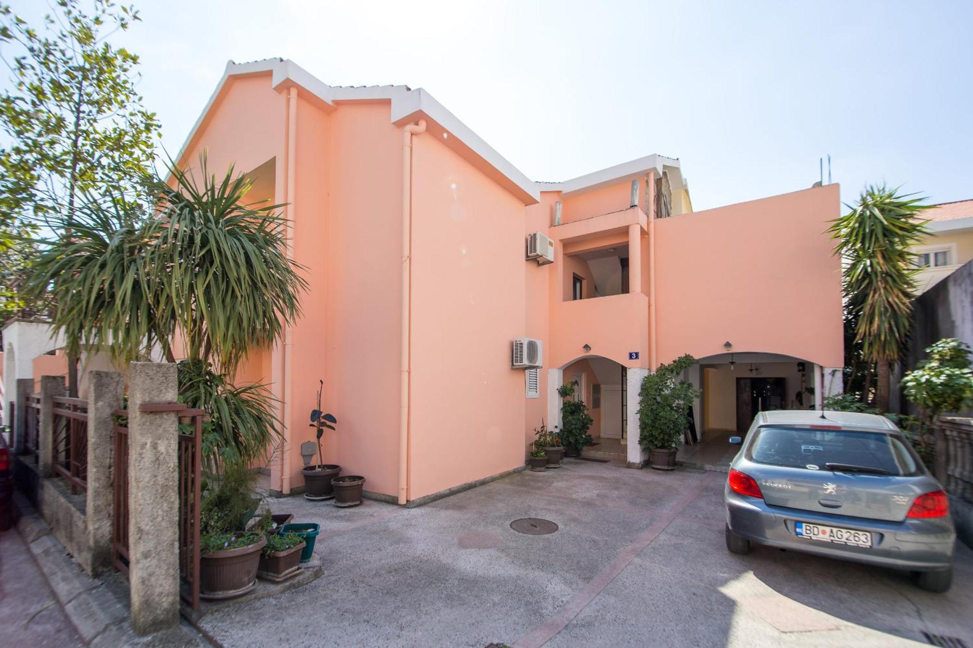 בודווה Apartments Angela מראה חיצוני תמונה