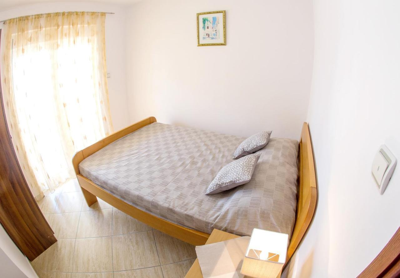 בודווה Apartments Angela מראה חיצוני תמונה