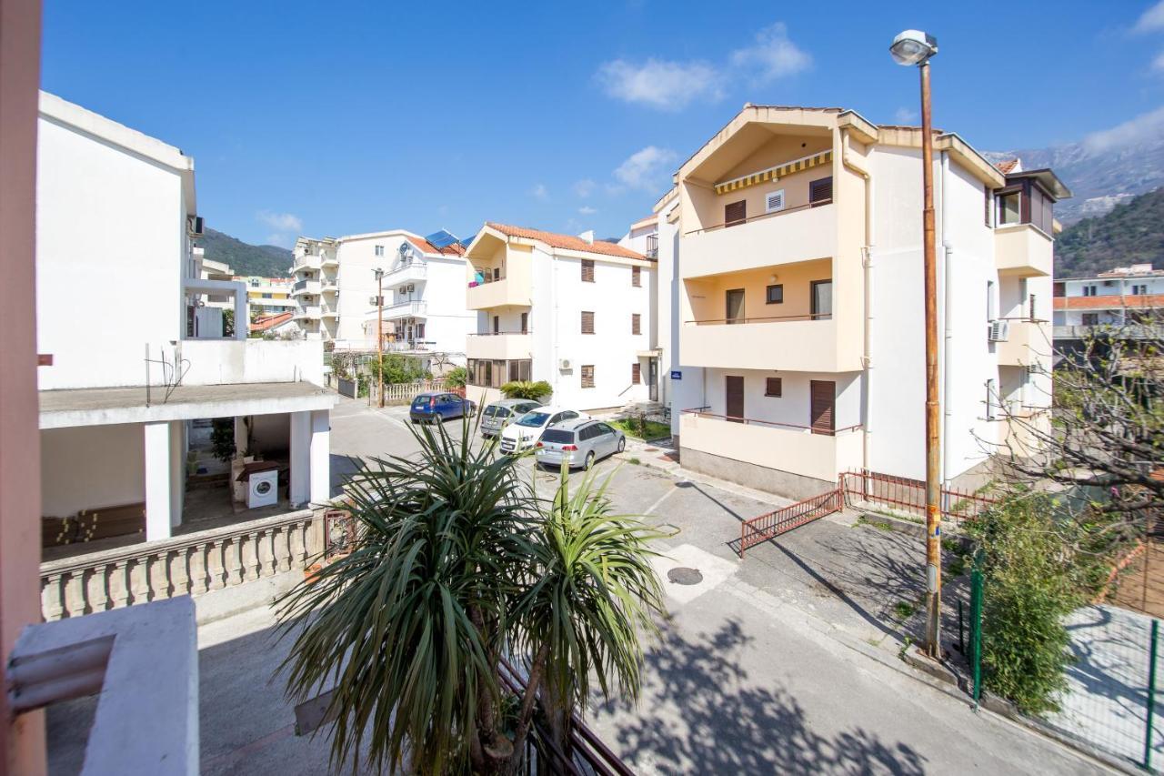 בודווה Apartments Angela מראה חיצוני תמונה