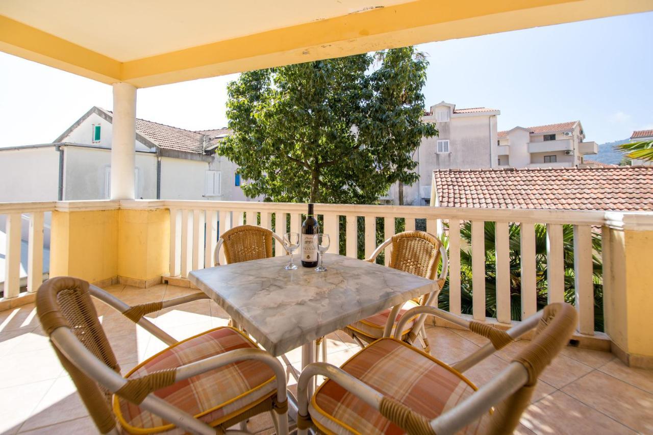 בודווה Apartments Angela מראה חיצוני תמונה